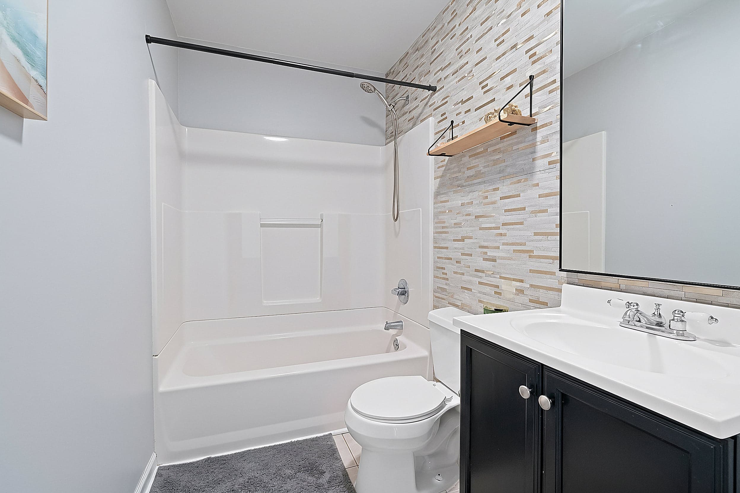 32 Grandview Avenue - Professional staging - After