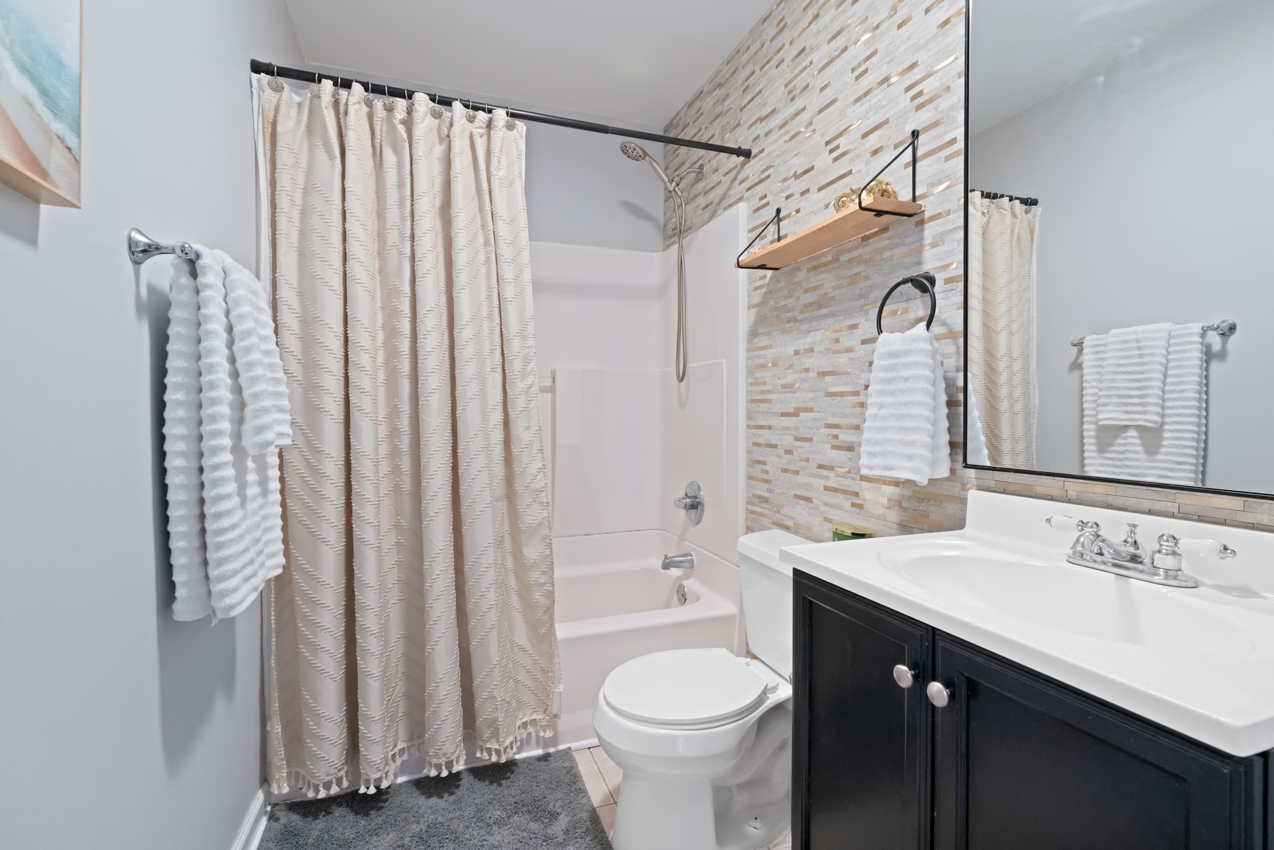 32 Grandview Avenue - Professional staging - Before